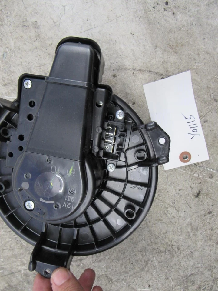 2013 Lexus ES300H ac heater dash air fan blower motor 87103-48080 OEM - Image 3 of 4
