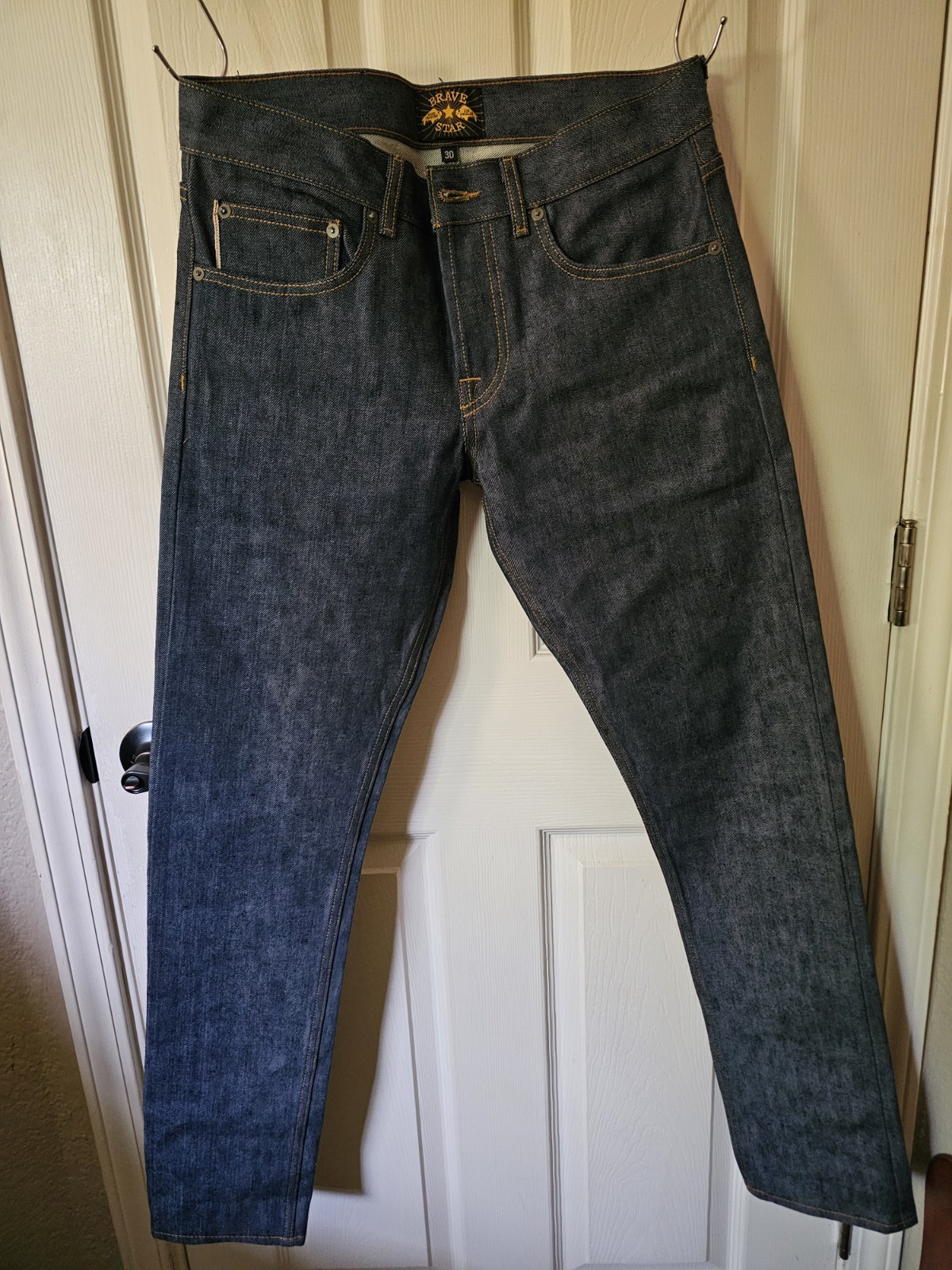 New W Tags Size 30
