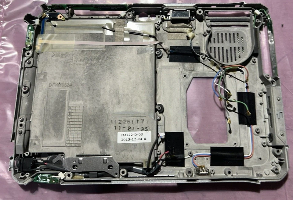 Funda inferior Panasonic FZ-G1 DFKM0624 GRADO A+ Foto 2 de 3