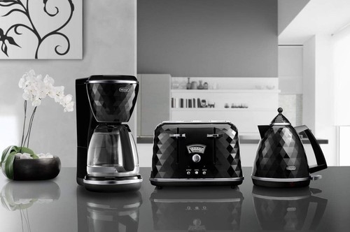 Brillante Toaster 4 Slice Toaster, Black, CTJ400... - Picture 6 of 7