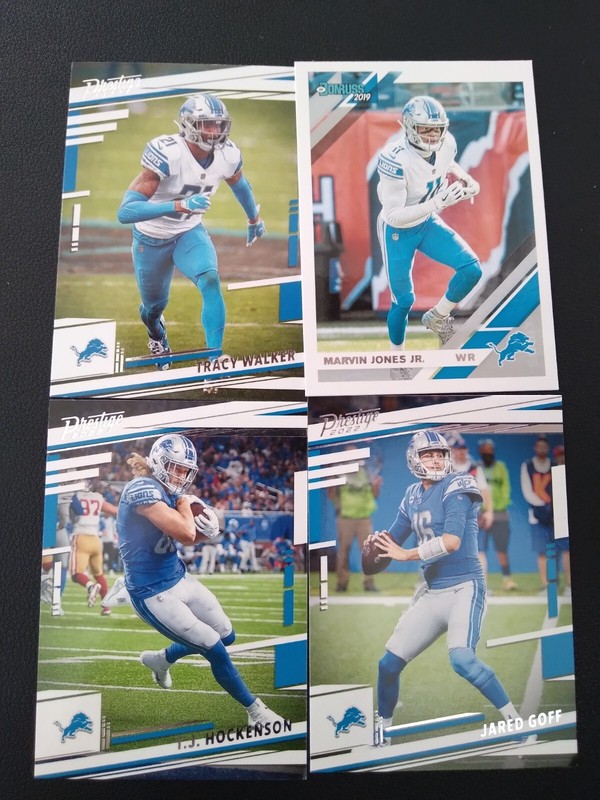 Detroit Lions Football Modern, Vintage, And Collegiate Cards Lot. Rookies, Vets