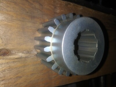 GM Front Door Entrance Gear #2006444