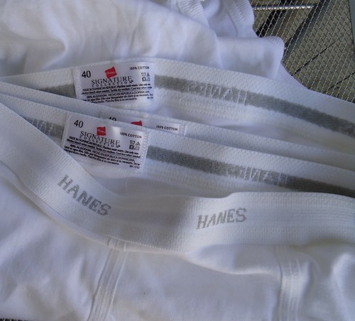 NOS 90s Tighty White 100% Cotton Hanes Briefs Sz 40 Signature Collection READ