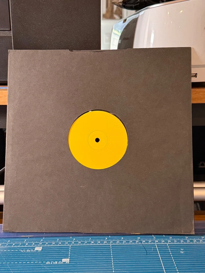 Massive Attack Special Cases 12" Promo VSTDJ1839 Luomo Akufen Mixes NM mezzanine - Image 3 of 4
