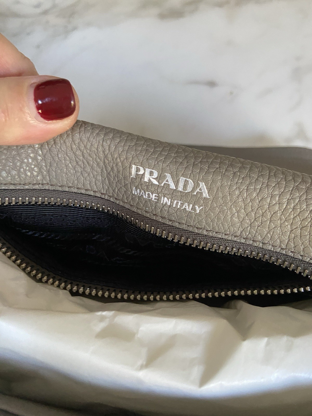 PRADA  Leather medium  Bag shoulder/crossbody In Clay Gray Calfskin RRP £2,600 image 6