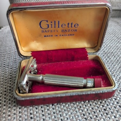 Superb Vintage 1950's Gillette No 58 ''Aristocrat'' Safety Razor Set