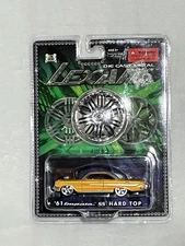 Lexani ‘61 Impala SS Hard Top Diecast Car 1:64 New Malibu International 