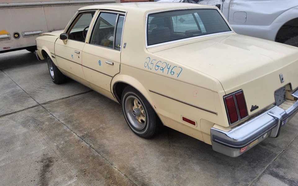 OLDSMOBILE CUTLASS 1978-1987 REGULADOR VENTANA DELANTERA IZQUIERDA MANUAL 4 PUERTAS 1685847 Foto 4 de 4