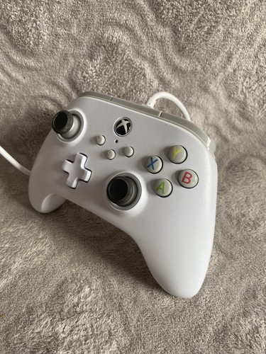 PowerA Wired Controller for Xbox Series X|S - White - Picture 2 of 5