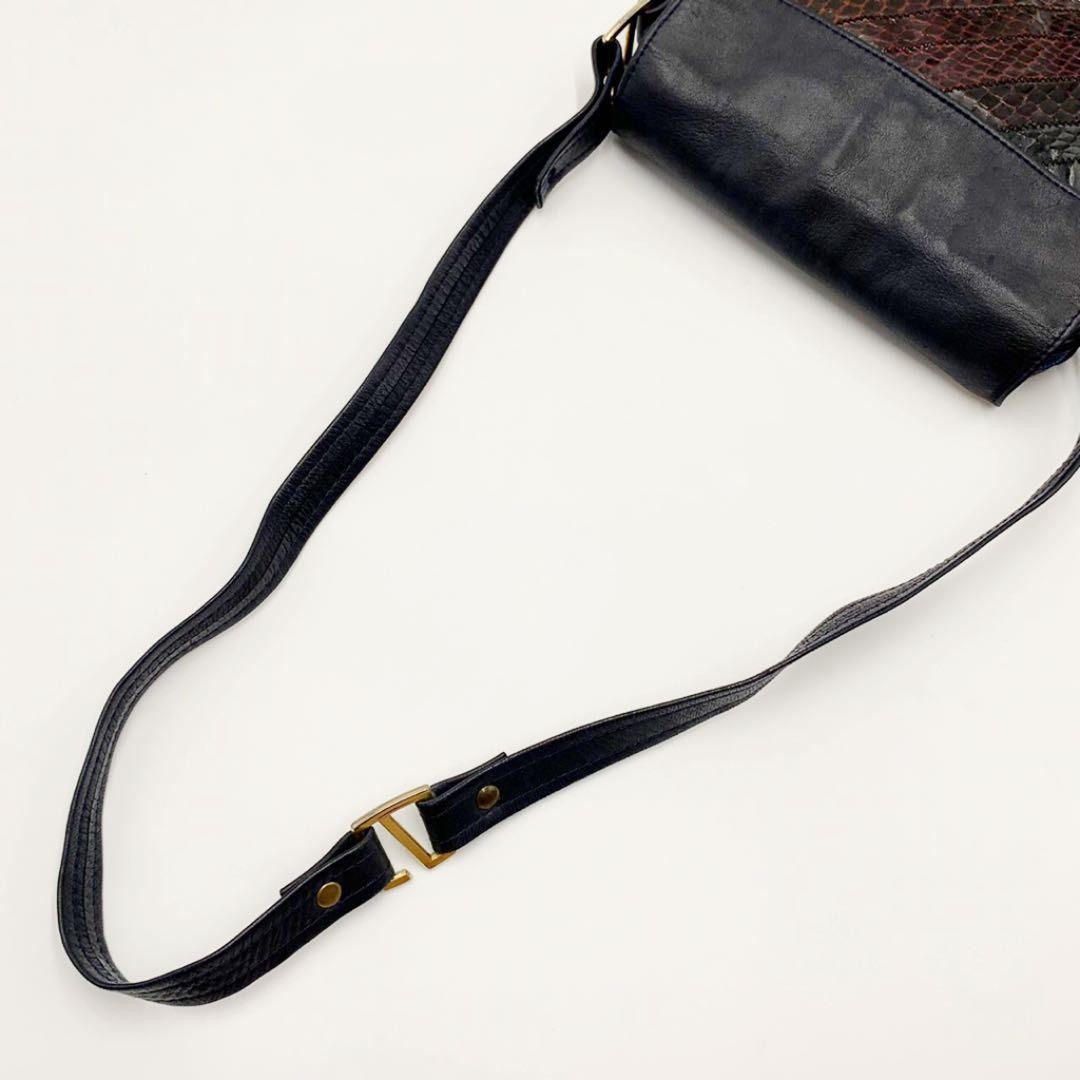 Excellent Condition Longchamp Python Embossed Sho… - image 5