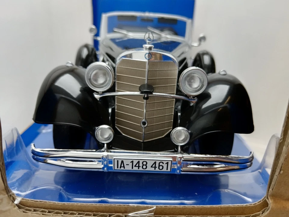 MCG18207- Modelcar Group 1:18 Mercedes Benz 770 W150 Cabriolet Black - Photo 4/4