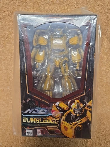 ThreeZero 3Z0284 MDLX Bumblebee Transformers New in Stock - Picture 2 of 11