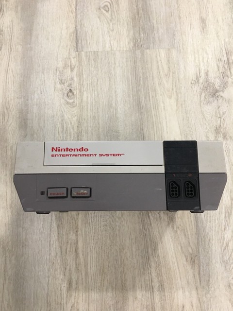 Nintendo Entertainment System Console - Gray