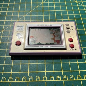 Nintendo GAME & WATCH SNOOPY TENNIS SP-30 (1982) &ndash; Vintage Handheld Console