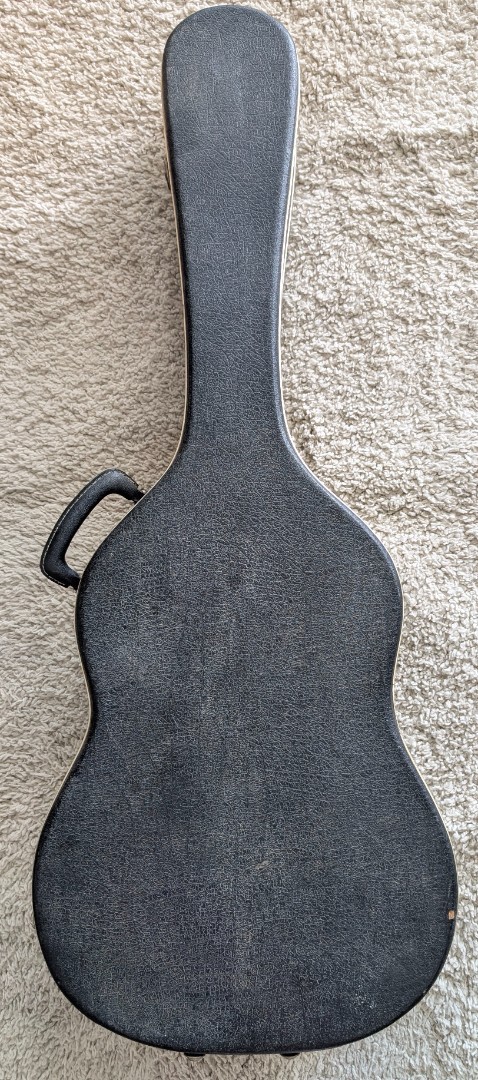 1968 Wilson and Sons Classical guitar in hardshell case