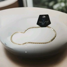 Vintage Seasons Jewelry Gold Tone Box Chain Mesh Necklace Magnetic Closure 17"