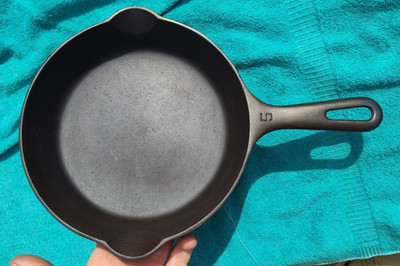 Griswold    # 5       Cast Iron Skillet  Restored