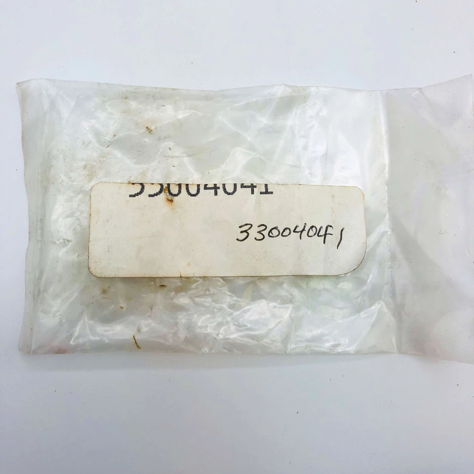 Crown 33004041 Bushing Pilot w/ Manual Trans New NOS 81-86 Jeep CJ 5-7 Cher Wag — 第 2/4 张图片