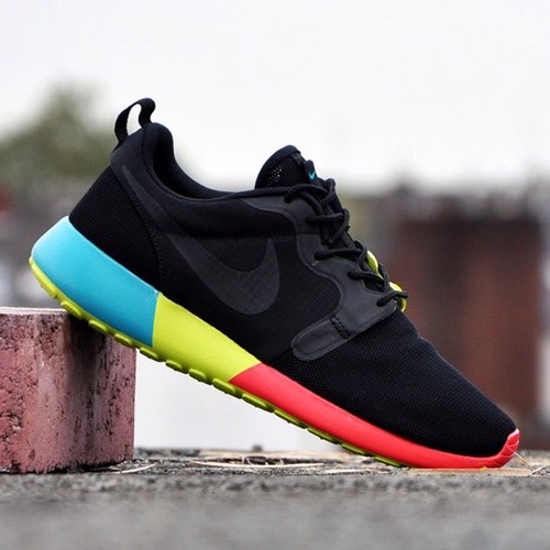 nike roshe run hyp