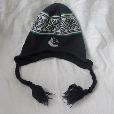 canucks beanie