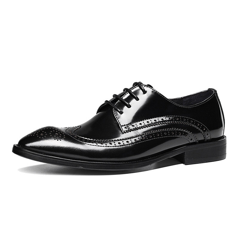 SAOLA Nuove scarpe da uomo inglesi Brogues intagliate a punta alare scarpe in vera pelle taglia
