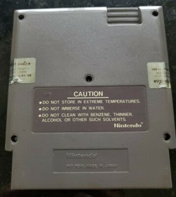 10-Yard Fight (Nintendo Entertainment System, 1985) NES Game Cart Only