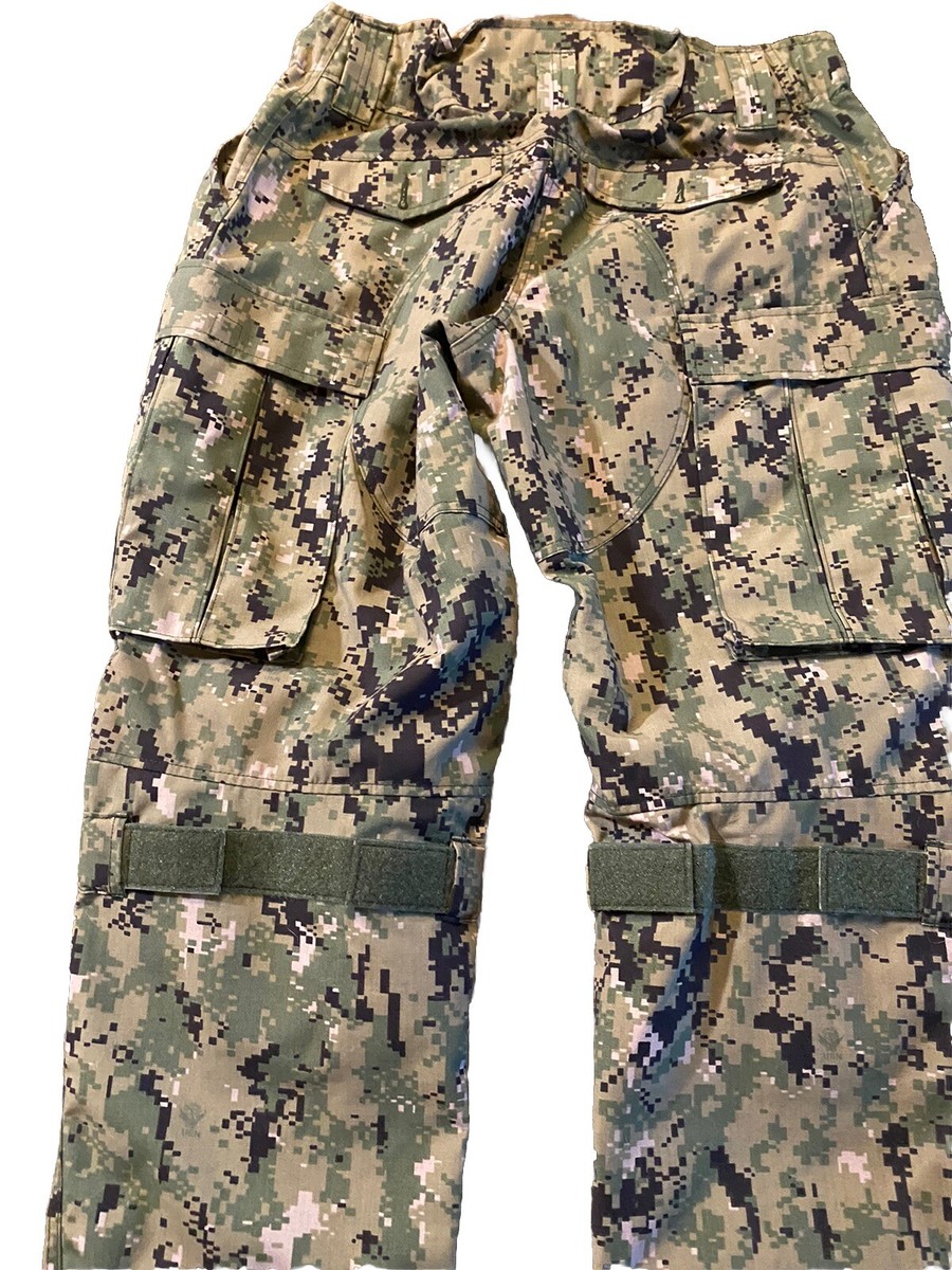 米軍　FROG AOR2 コンバットパンツ　NAVY シールズ　デブグル　レア New DRIFIRE FORTREX Navy Seal Combat Trouser AOR2 &Knee Pads L/R