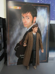13 doctors figure set