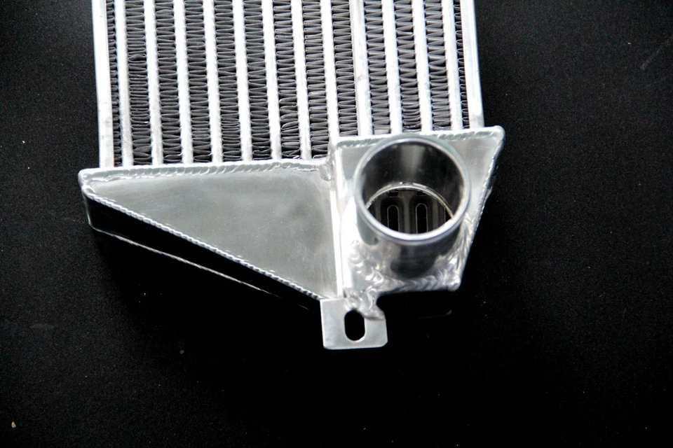 Алюминиевый интеркулер Mini Cooper S 1,6 л R55 R56 R57 R58 R59 R60 R61 переднее крепление - Изображение 4 из 4