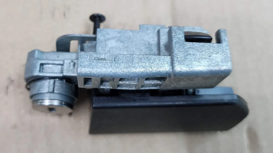 Mango de bloqueo de pestillo de caja de guantes negro Honda Pilot 2009-2015 OEM 77540-SZA-A01ZB Foto 3 de 4