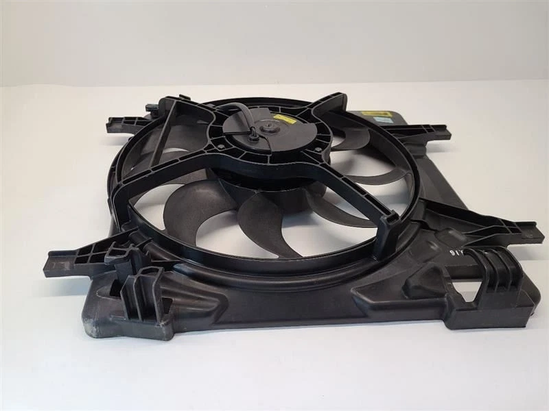 2013-2015 雪佛兰 SPARK 散热器 风扇 电机 风扇总成 型号 AC Opt C60 — 第 2/4 张图片