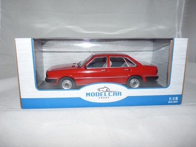 Modelcar Group MCG 18526 Audi 80 B2 1978 rot 1:18 NEU + OVP