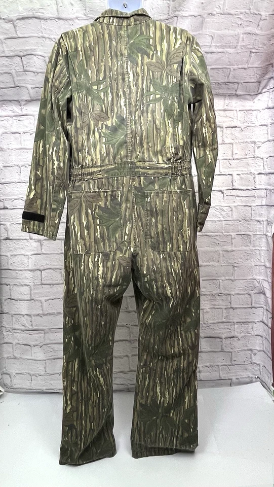 Vintage Cabela's Real Tree Camouflage Hunting Coveralls Medium Tall Made in USA - Image 2 of 4