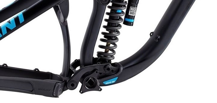 Giant Glory DH Bike 2015-2017 Down Link with Bearings, Bolts and