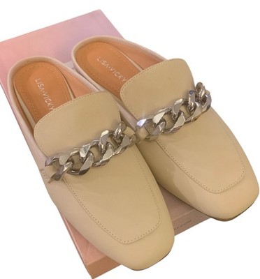 Lisa Vicky Zesty-V Women s Size 7M Light Taupe Nubuck Leather Square Toe Flats