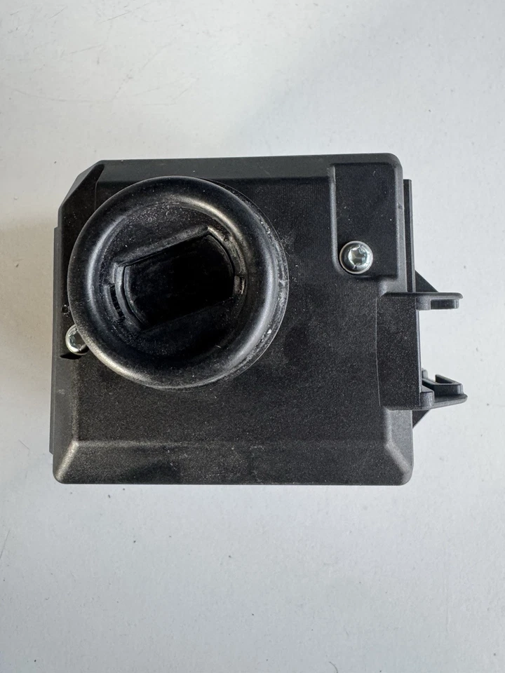 08-14 W204 X204 W207 IGNITION SWITCH MODULE MERCEDES  C300 C250 2045450908 OEM - Image 4 of 4