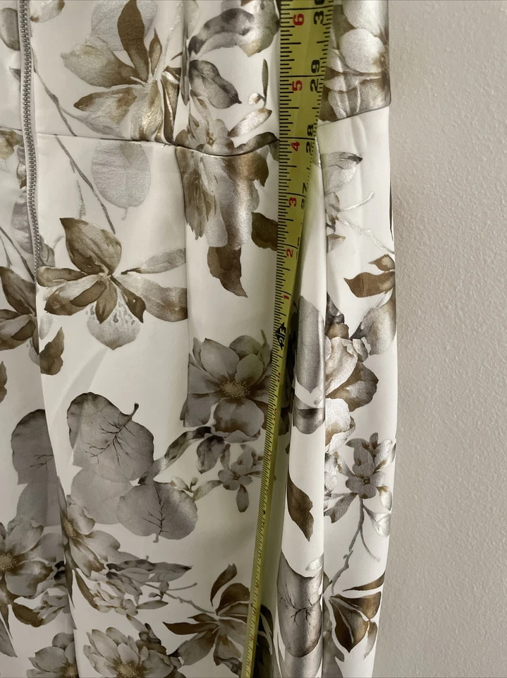 Vestido de cóctel Eci New York, fuera del hombro, talla 8 (funciona a lo grande) blanco floral  Foto 3 de 4