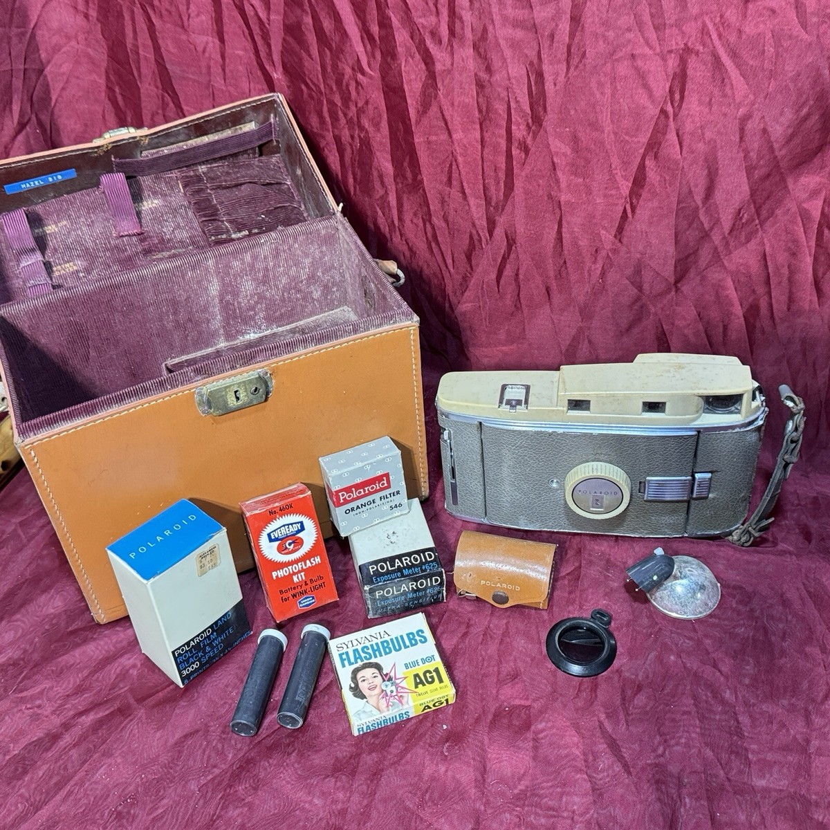1950s Polaroid 800 Land Camera w/ Original Case Flash, Lenses  Accessories