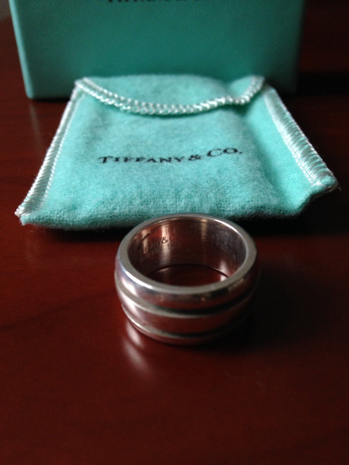 TIFFANY & CO. Sterling Silver ATLAS Grooved Ring Gem