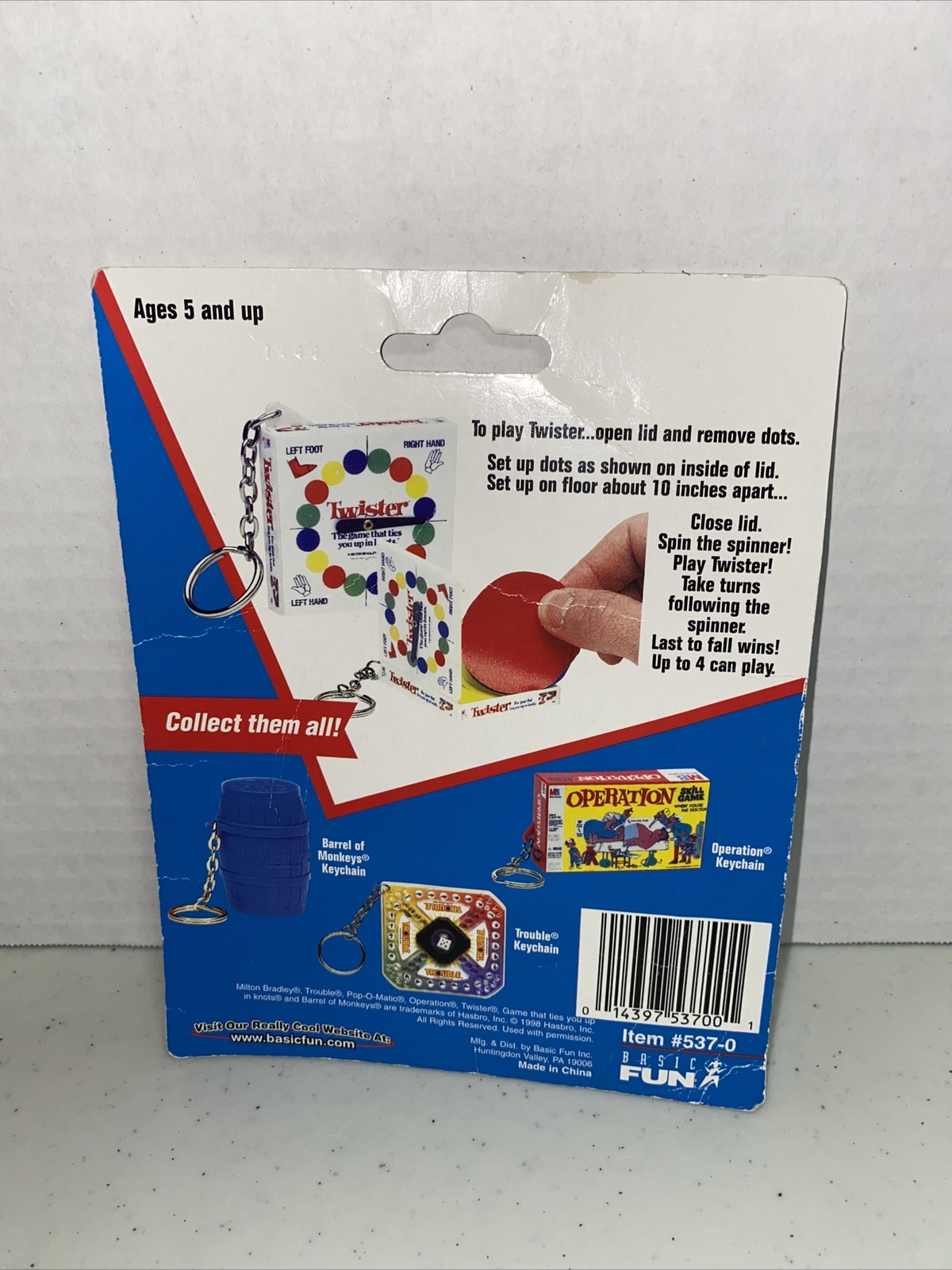 Twister Keychain 1998 Hasbro Milton Bradley Basic Fun Travel Game Toy