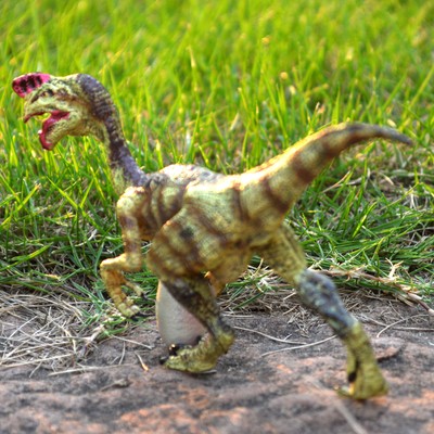 therizinosaurus plush