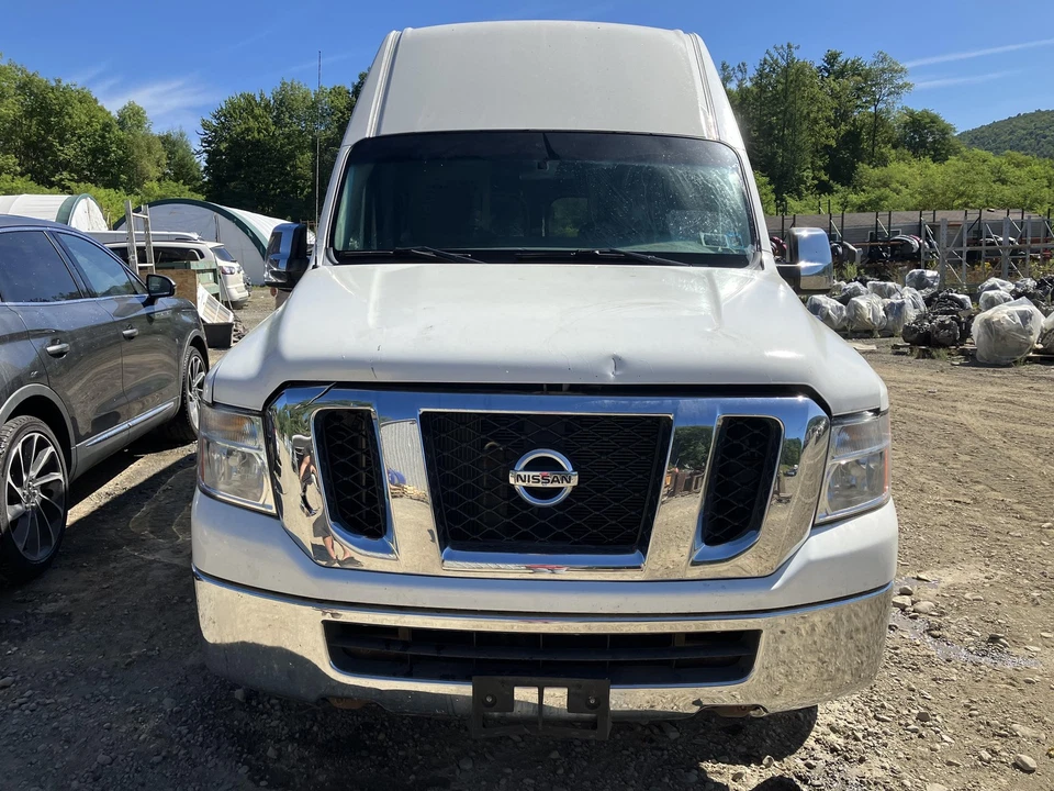 Motor limpiaparabrisas delantero 12 NISSAN NV 2500 Foto 2 de 4