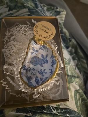 Hand painted oyster shell, trinket dish, home decor, unique gifts Blue Bunny Eas