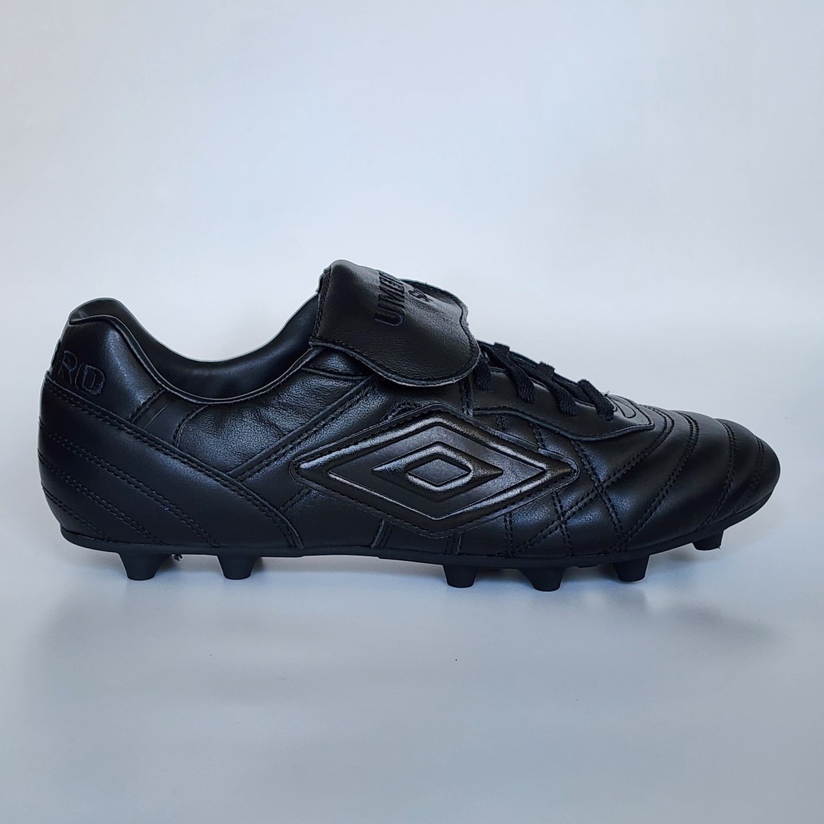 Umbro Speciali Maxim FG Soccer Cleats Black Leather 86526U D88