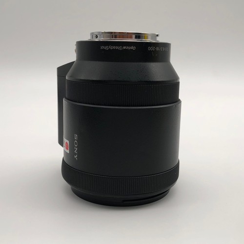 Sony E PZ 18-200mm f/3.5-6.3 OSS Lens Excellent