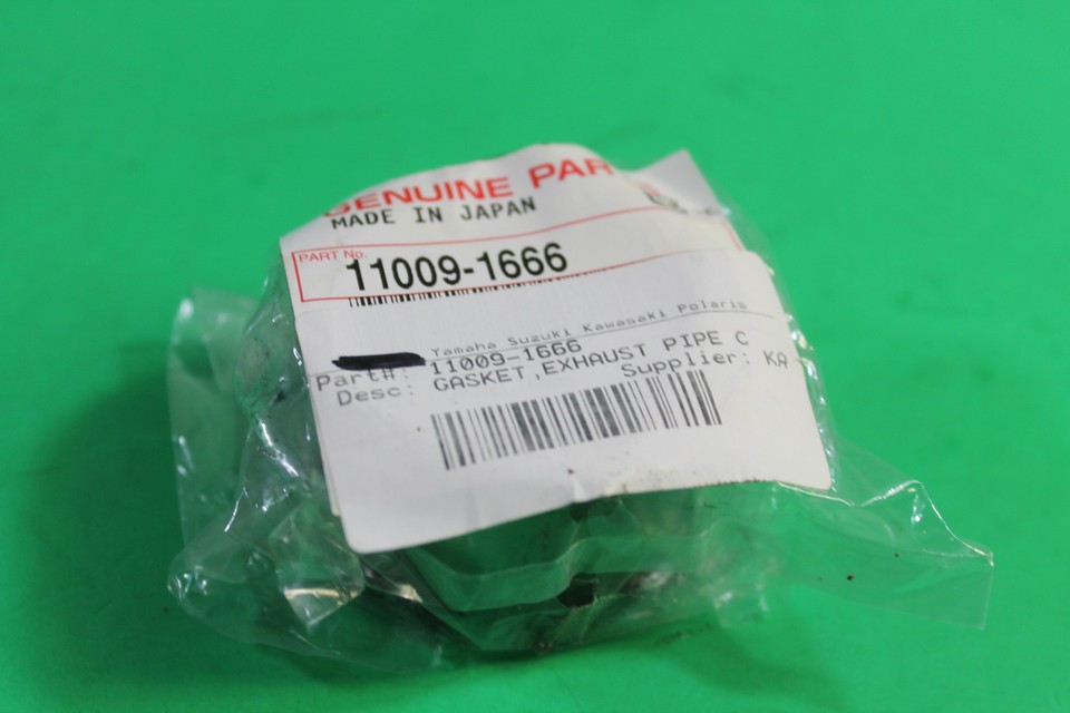 NEW Kawasaki Gasket Exhaust Pipe Connecting Voyager Vulcan KLR650 OEM