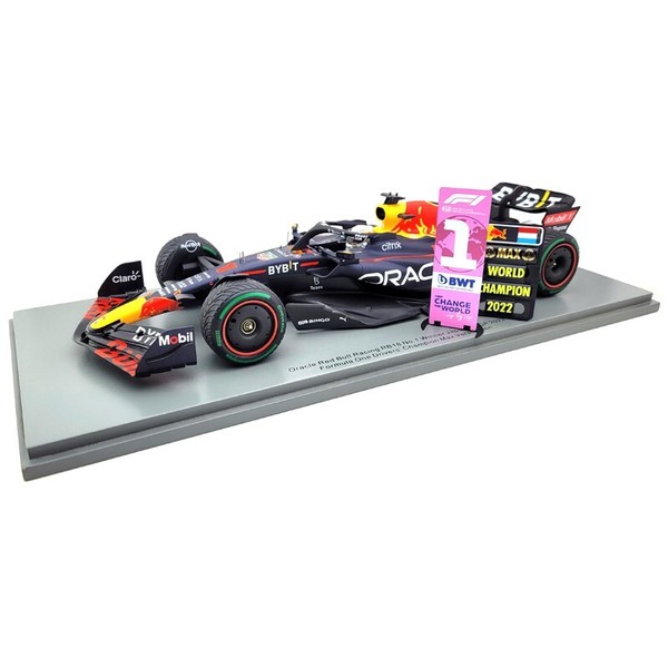 2022 Max Verstappen Red Bull RB18 Winner Gp Suzuka - 1/18 Spark Models-image