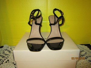 bcbg ivanna sandal