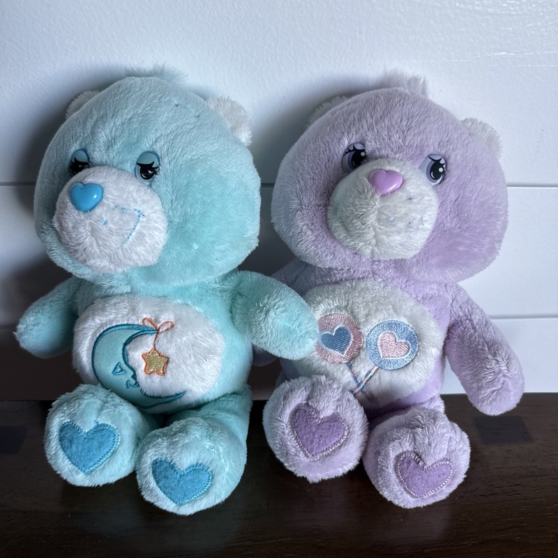CARE BEAR plush (2)Singing/ Talking Vintage 2004. Clean. Both Working