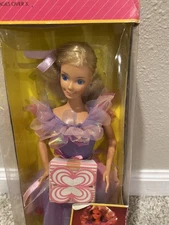 🌟Gift Giving Barbie Doll, Blonde, Vintage 1985 Mattel #1922, New